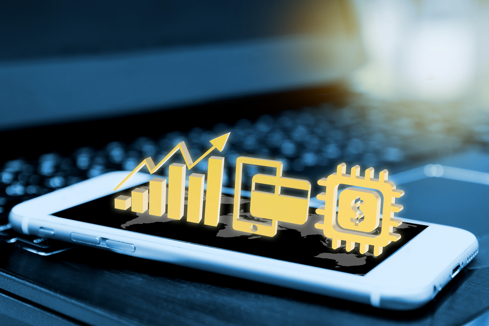 Fintech Banks and Traditional Banks: What Are the Differences?
